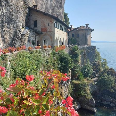Bnbook Casa Dei Peschi - Lago Di Monate Cadrezzate Zewnętrze zdjęcie