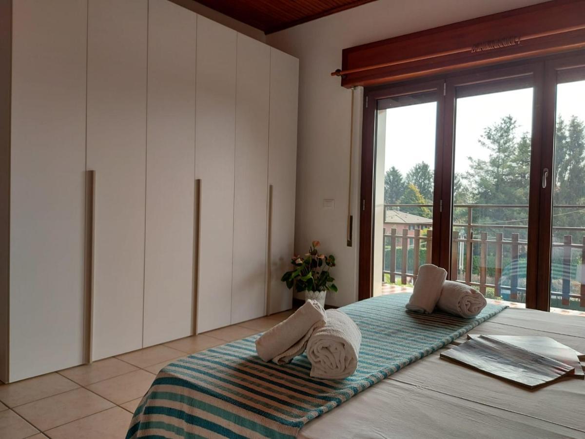 Bnbook Casa Dei Peschi - Lago Di Monate Cadrezzate Zewnętrze zdjęcie
