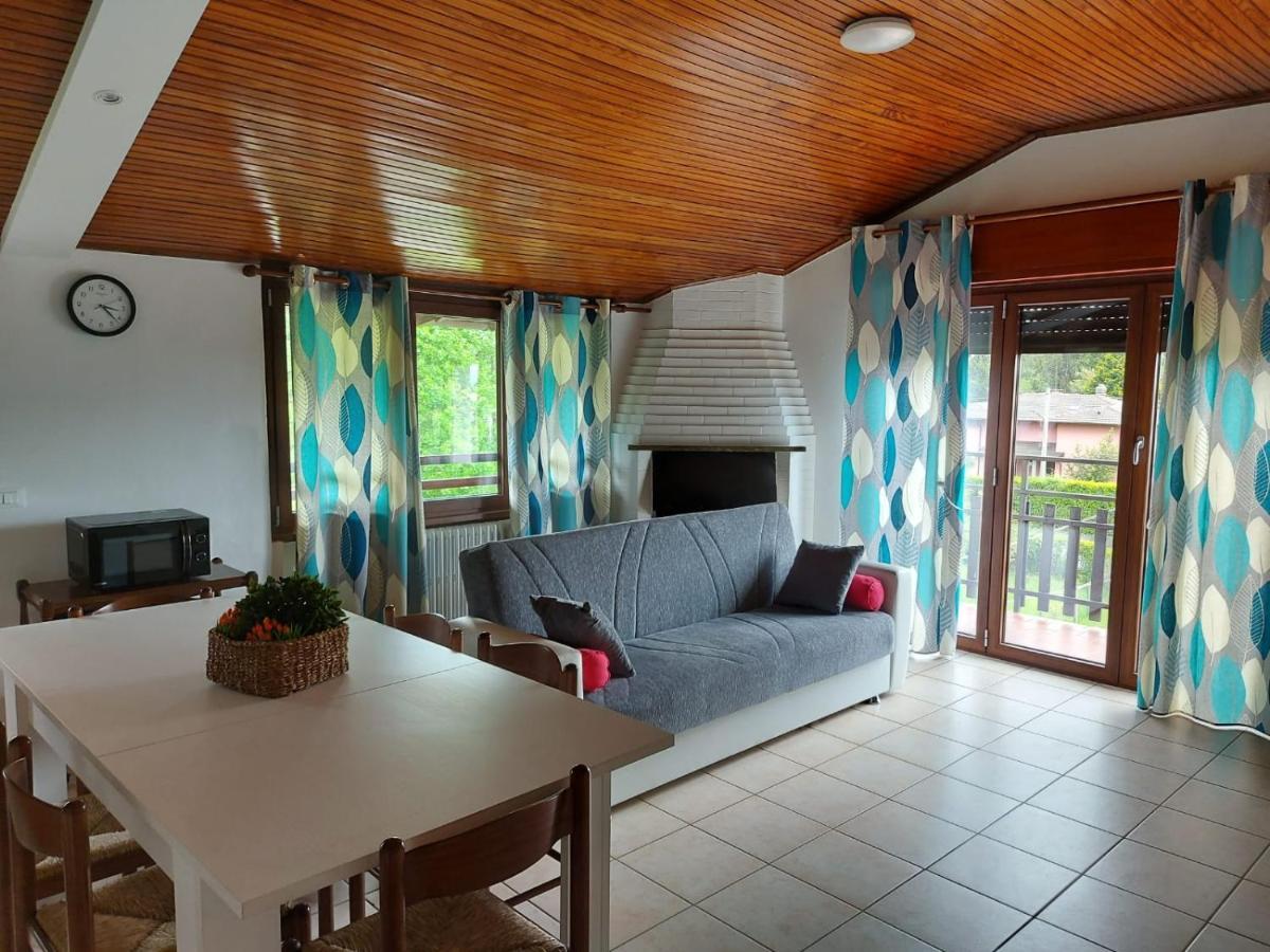 Bnbook Casa Dei Peschi - Lago Di Monate Cadrezzate Zewnętrze zdjęcie